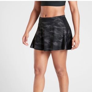 Athleta match point tennis skirt/skirt xs